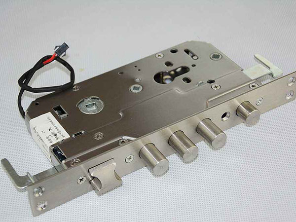 曹妃甸24小时上门开锁公司